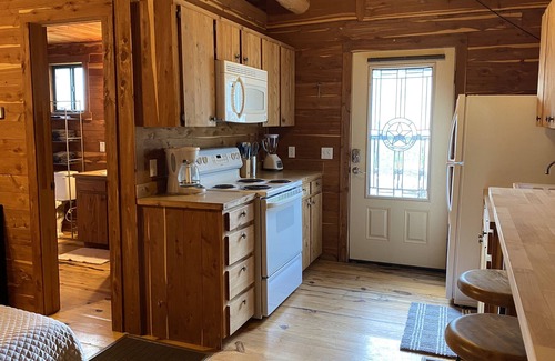 Prairie Lea Cabin | Log Cabin 3 at Son's Blue River Camp