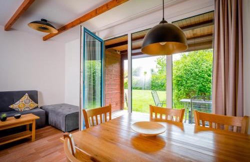 Damp House | Log cabin in the Baltic Sea resort of Dampland