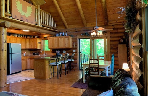 Richville Cabin | Log cabin in the woods with Marion Lake access in Otter Tail County.