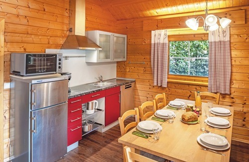 Salem Apartment | Log cabin Max, 97 sqm, 4 bedrooms, covered terrace, max. 8 persons