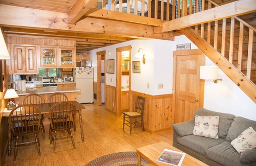 Rangeley Cabin | Log Cabin on North Shore of Beautiful Rangeley Lake