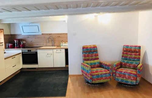 Bertsdorf-Hoernitz Apartment | Log cabin vacation apartment