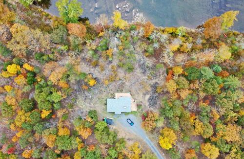 Great Cacapon House | Log Cabin w Fireplace EV Station Solar Powered
