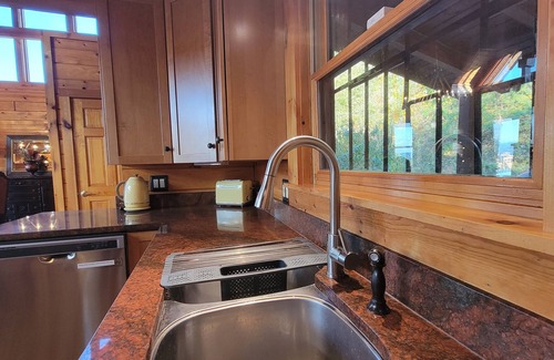 Great Cacapon Cabin | Log Cabin with Hottub, EV charger, Game room