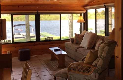 Okeechobee Cabin | Log Cabins at Lake Okeechobee