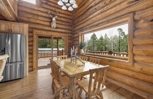 Roubaix House | Log Home in the heart of the Black Hills. Deadwood. Sturgis.