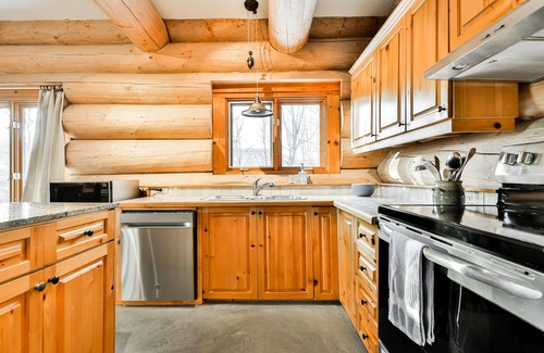 Lac-Superieur Cottage | Log House - Sauna - View on Mont-Tremblant