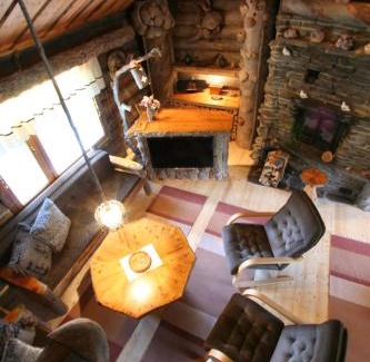 Lampivaara Ski Chalet | Log House Siesta