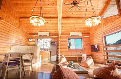Atami House | Log house with natural hot spring and dog run/Atami Shizuoka