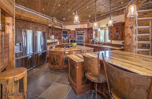 Gardiner Cabin | Log Lodge, Family friendly, near Yellowstone Park on our private ranch