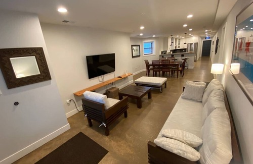 Logan Square Apartment | Logan Square Oasis with 3 Beds and 2 Baths.