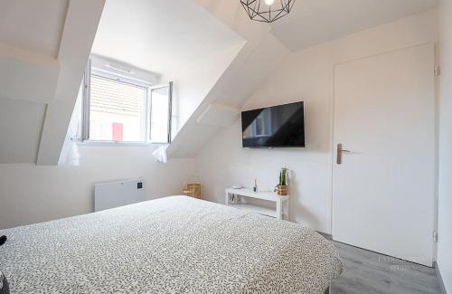 Chanteloup-en-Brie Apartment | Logement 7 personnes près de Disney & Paris