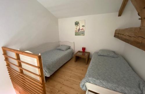 Falleron House | Logement au calme entoure d un grand jardin