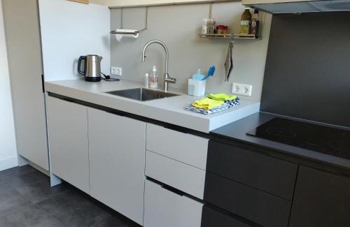 Middelburg-West House | LOGEMENT DE SCHOOL Middelburg