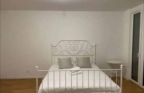 Crissier Apartment | Logement spacieux proche de Lausanne