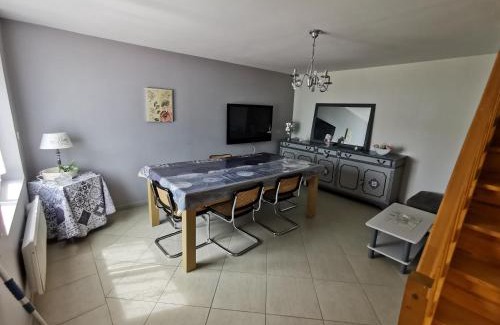 Les Peintures House | Logis de ReuNeuBeuL