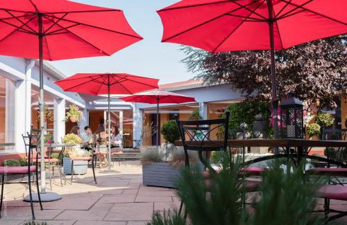 Golbey Hotel | Logis Hôtel Atrium Epinal Golbey