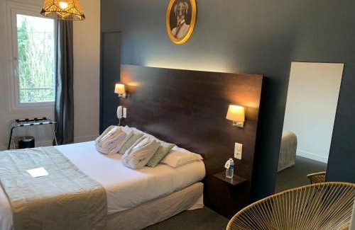 Onet-le-Chateau Hotel | Logis hôtel Aux Berges de l'Aveyron
