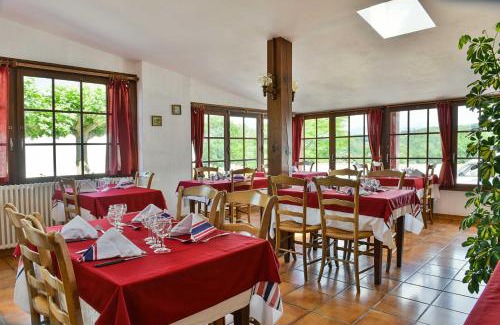 Sare Hotel | Logis Hôtel Baratxartea