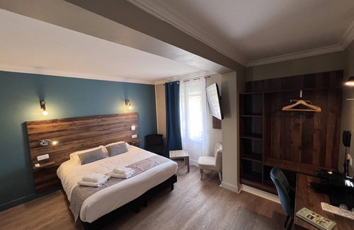 Vitry-le-Francois Hotel | Logis Hôtel de la Poste
