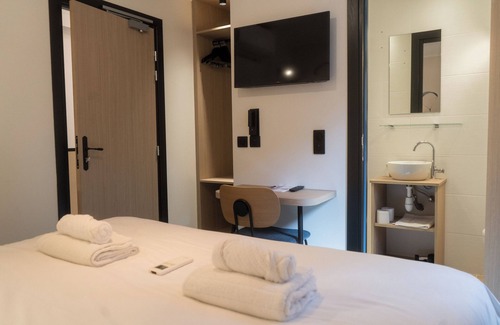 Seranon Hotel | Logis Hôtel de l'Artuby