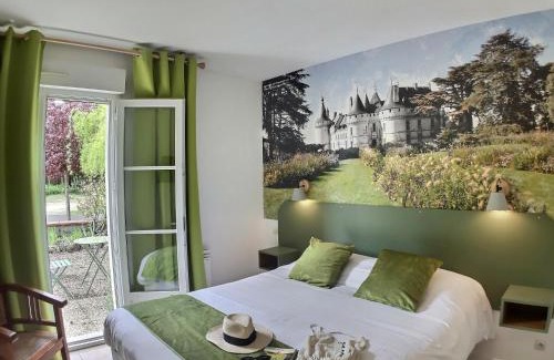 Tour-en-Sologne Hotel | Logis Hôtel du Château