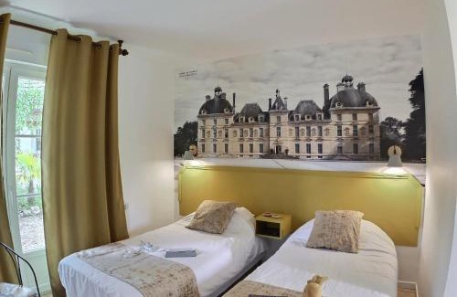 Tour-en-Sologne Hotel | Logis Hôtel du Château