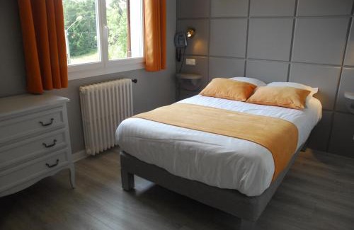 Le Chambon-sur-Lignon Apartment | Logis Hôtel Le Relais du Bois Vialotte