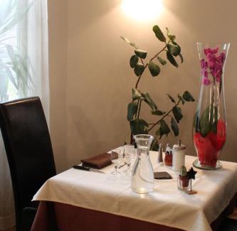 Vertolaye Hotel | Logis Hôtel Restaurant de la Dore