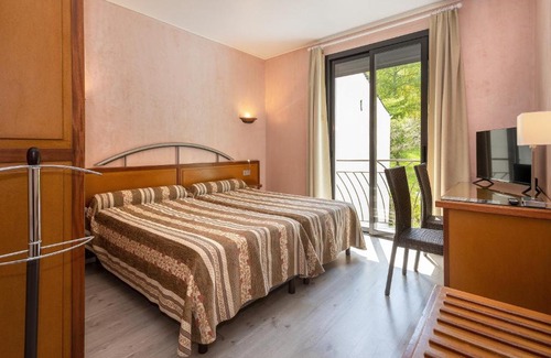Meyrueis Hotel | Logis Hôtel Restaurant Le Mont Aigoual