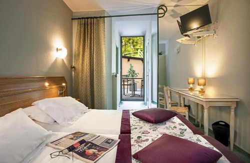 Meyrueis Hotel | Logis Hôtel Restaurant Le Mont Aigoual