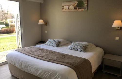 Le Vigeant Hotel | Logis Hôtel Val de Vienne
