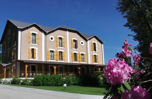 Cransac Hotel | Logis - Hotel Restaurant du Parc