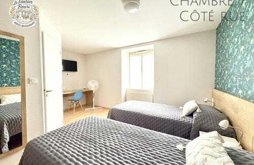 Vertou Hotel | Logis Hotel Restaurant Le Laurier Fleuri