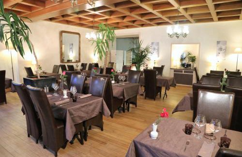 Mauriac Hotel | Logis L'Ecu De France