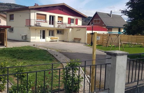 Granges-Aumontzey Apartment | Logis with spa 10min from Gerardmer!