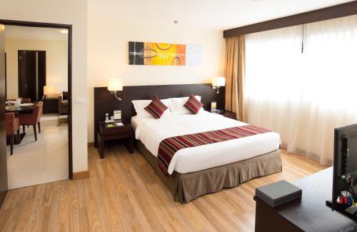 Ploenchit Hotel | Lohas Residences Sukhumvit 2