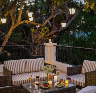 Kudal Villa | LohonoStays Villa Maraville