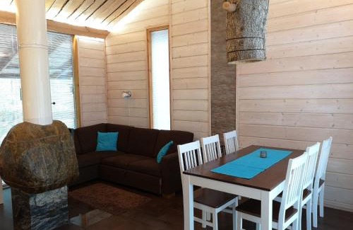 Peraseinajoki House | Loma-asunto Ahven, Kalajärvi, Maatilamatkailu Ilomäen mökit