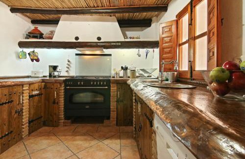 Cutar House | Loma Los Pelones 78