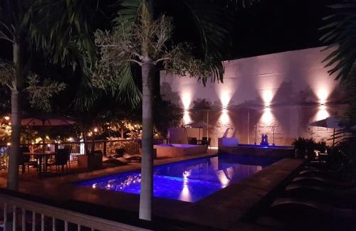 Guaduas Hotel | Lombok Hotel & SPA antes Hotel Casablanca