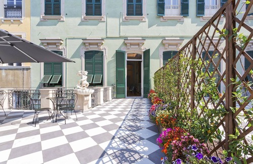 Pre Apartment | Lomellini Palace by Wonderful Italy - Parrot Suite