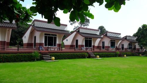 Laem Ngop Resort | Lomtalay Resort Trat
