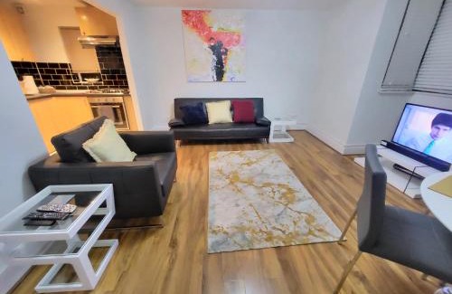 Woolwich Riverside Apartment | London City Modern Apartment, Woolwich