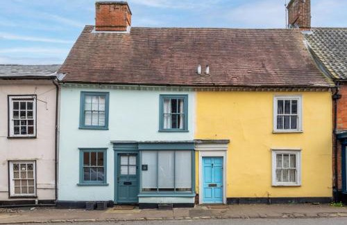 Halesworth House | London Cottage