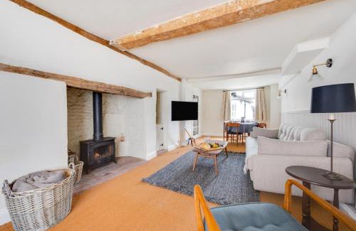 Halesworth House | London Cottage