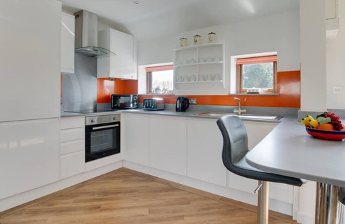 Cranbrook Ski Chalet | London Hopper Hut in the beautiful Cranbrook