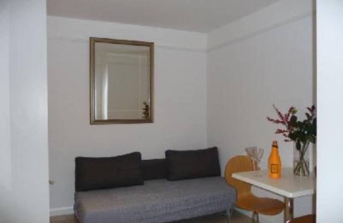 Bayswater Apartment | London: Paddington/Hyde park mews apartment