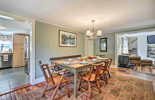 Londonderry House | Londonderry Retreat ~ 3 Mi to Lowell Lake!