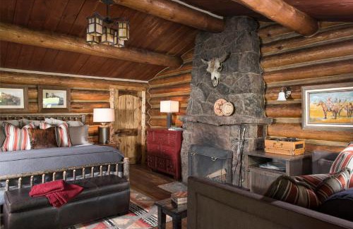 Gallatin Gateway Resort | Lone Mountain Ranch